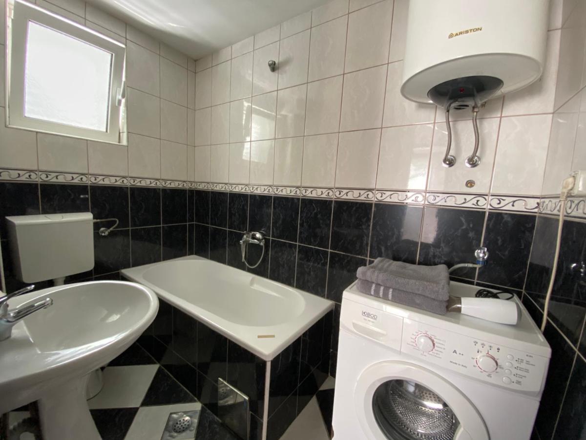 Veselinka Apartments & Rooms Budva Extérieur photo