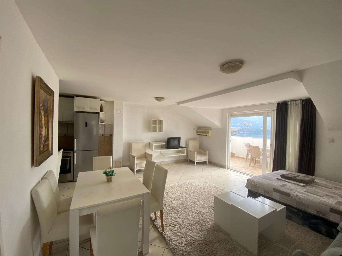 Veselinka Apartments & Rooms Budva Extérieur photo